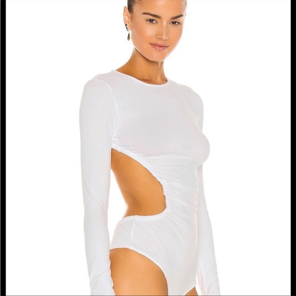 NBD x Revolve White Exposed Open Back Long Sleeve Bodysuit - Picture 4 of 7